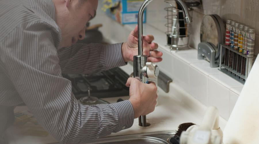 Professional bathroom faucet installation in Waterloo, IA